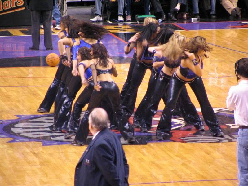 Raptors - 02.04.2005 221.jpg